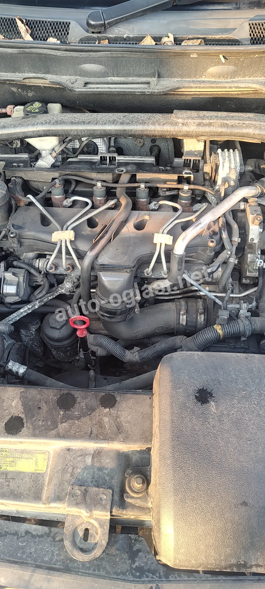 Konpletan motor ili delovi za Volvo D5 136 KW