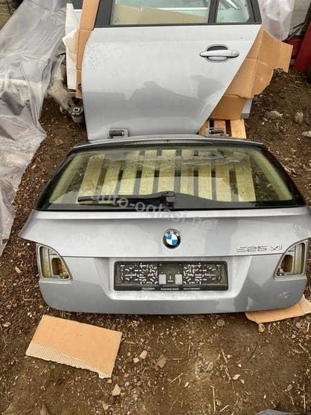 GEPEK VRATA E61 ZA BMW SERIJA 5 OD 2003. DO 2010. GOD. | Gepek vrata