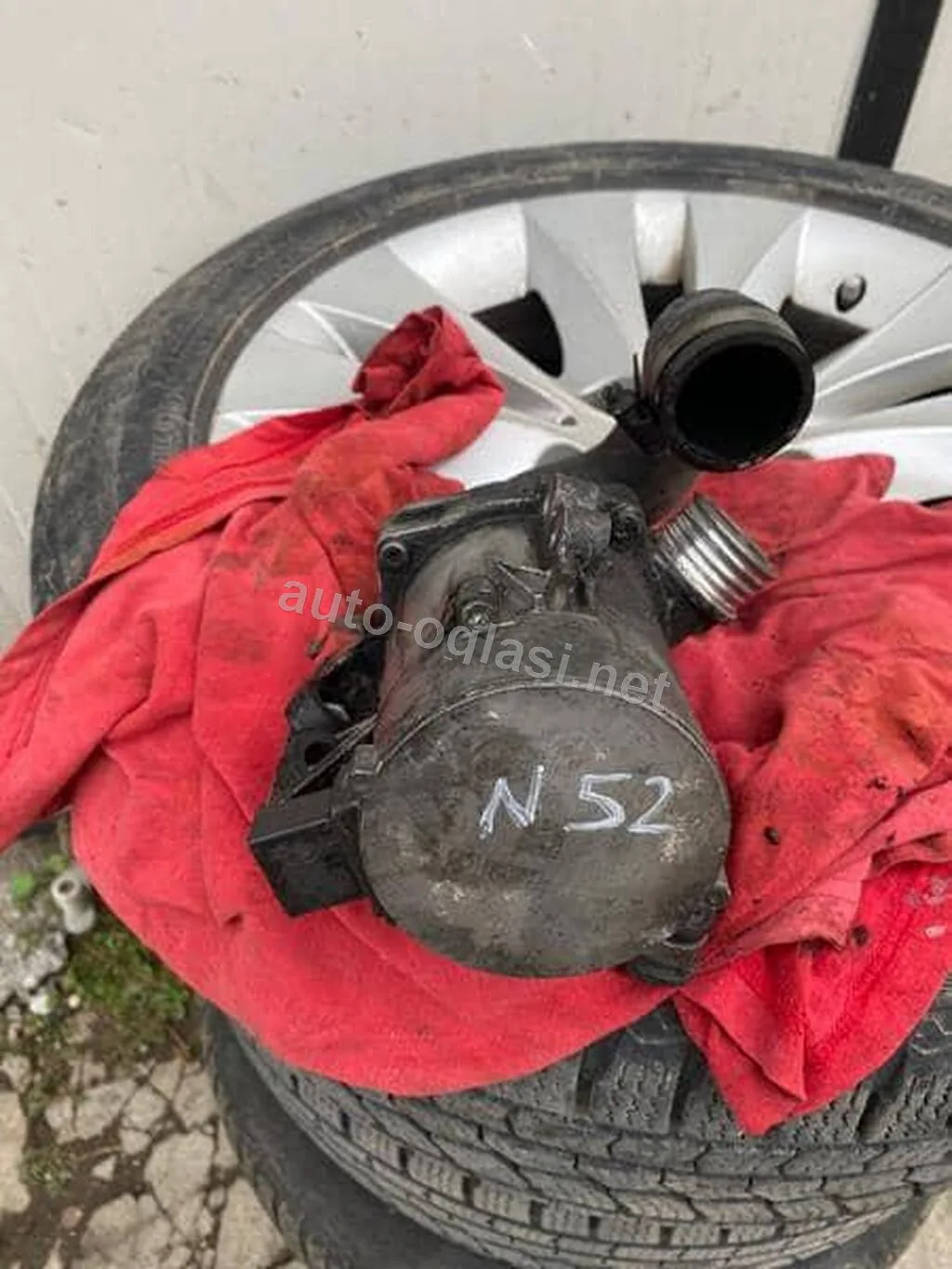 V. PUMPA N52 ZA BMW SERIJA 5 | Vodena pumpa n52
