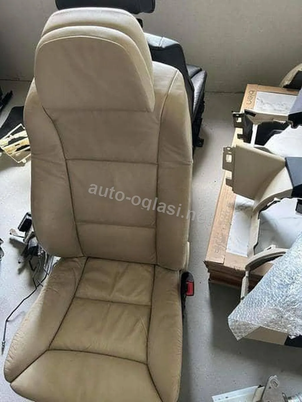 Comfort Sedista E60 Za Bmw 520, 523, 524 . Od 2003. Do 2010. God.