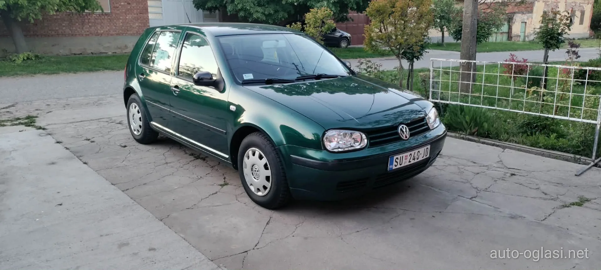 Volkswagen Golf 2002