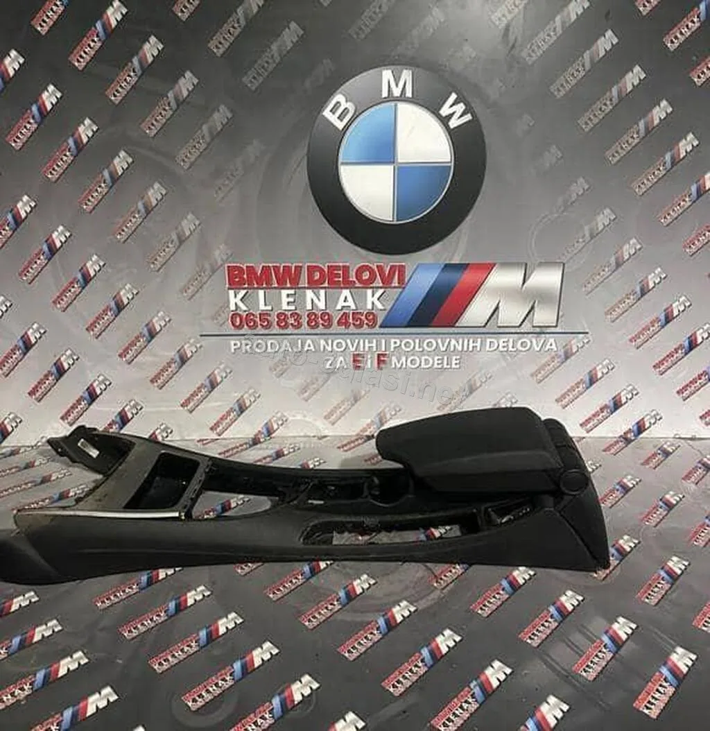 Naslon Za Ruku E8X Za Bmw Serija 1 Od 2004. Do 2011. God.