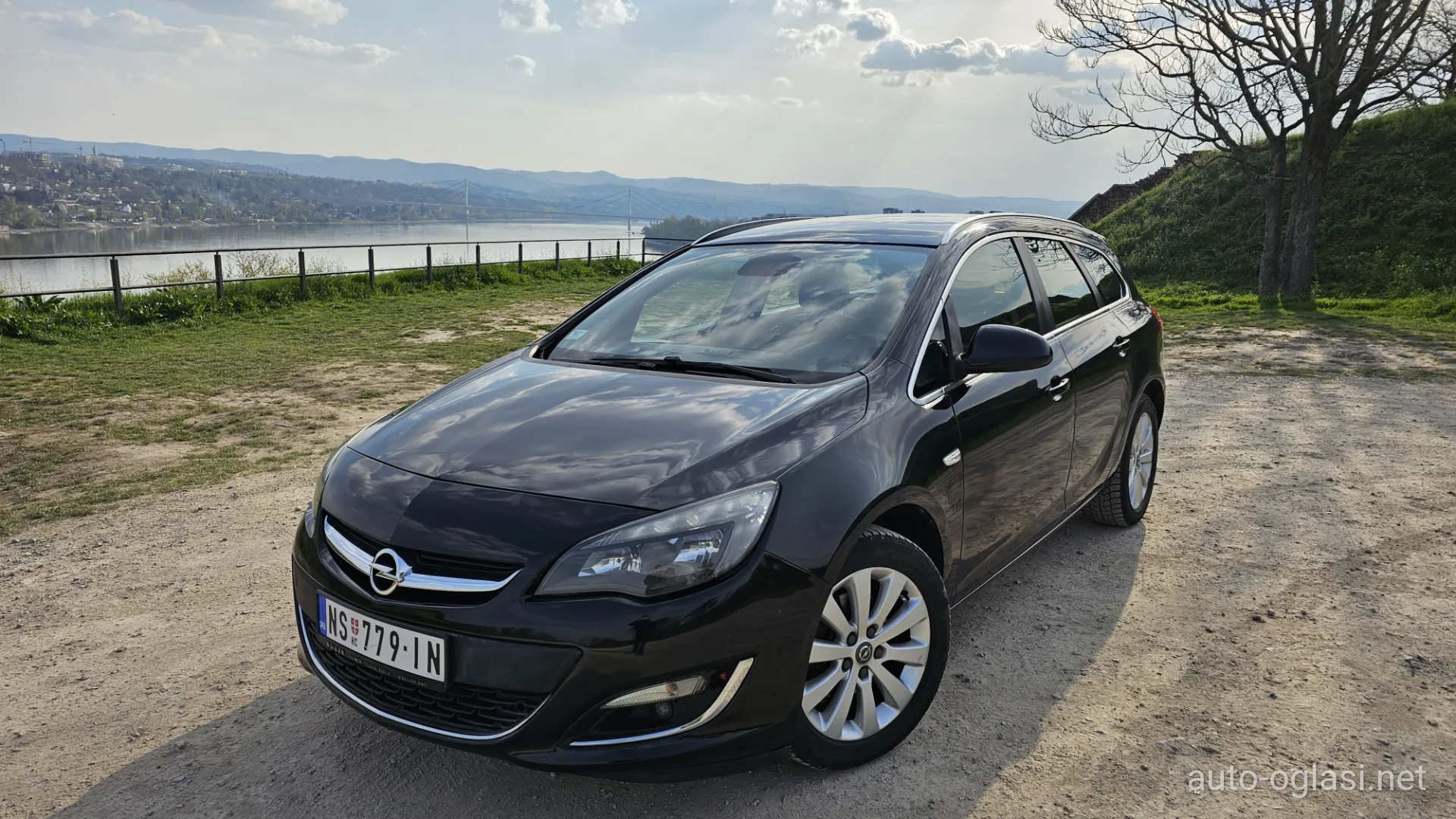 Opel Astra 2016