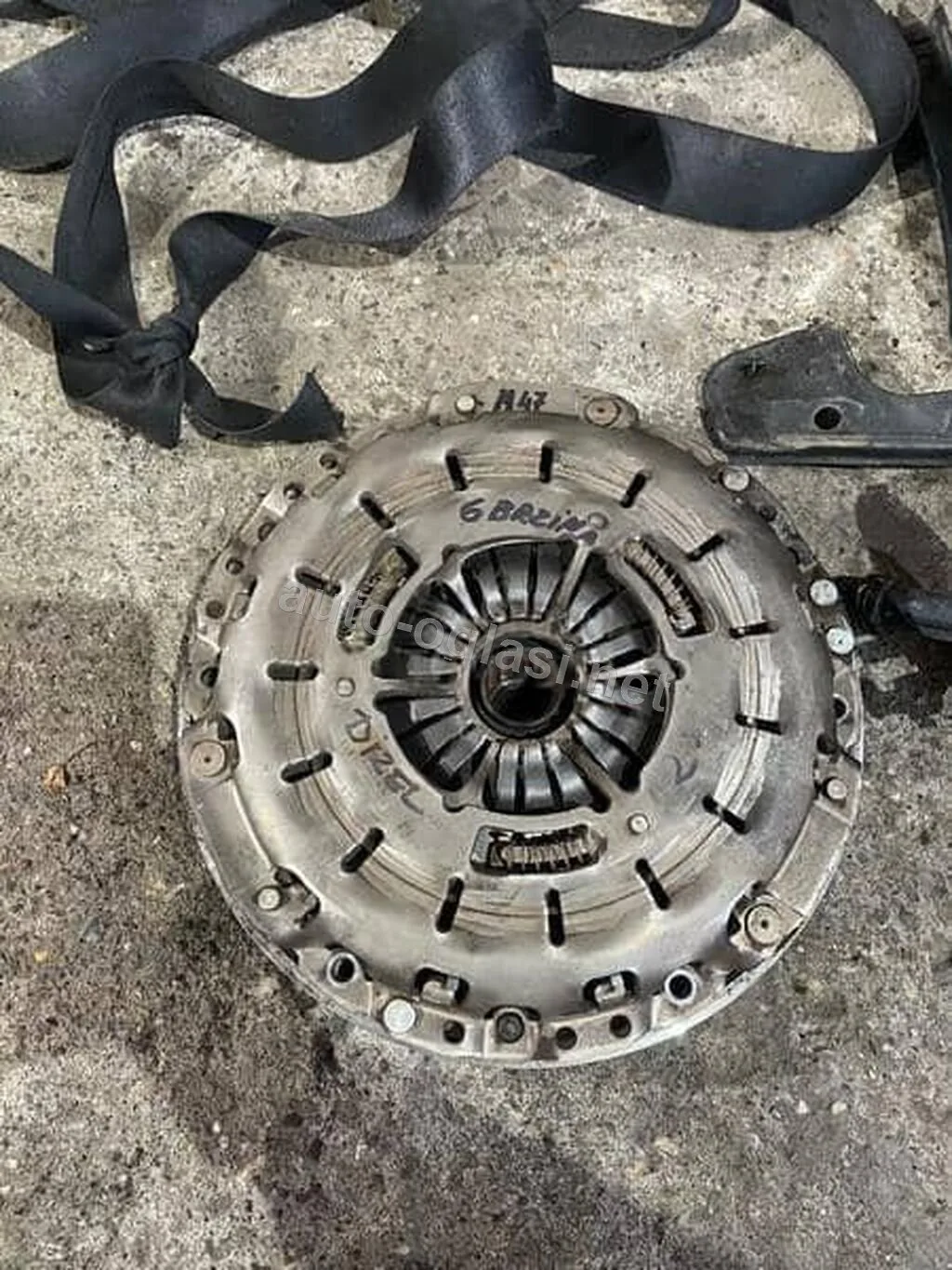 Zamajac I Set 2.0D 6Brz Za Bmw 120, 118, 318 . Od 2005. Do 2008