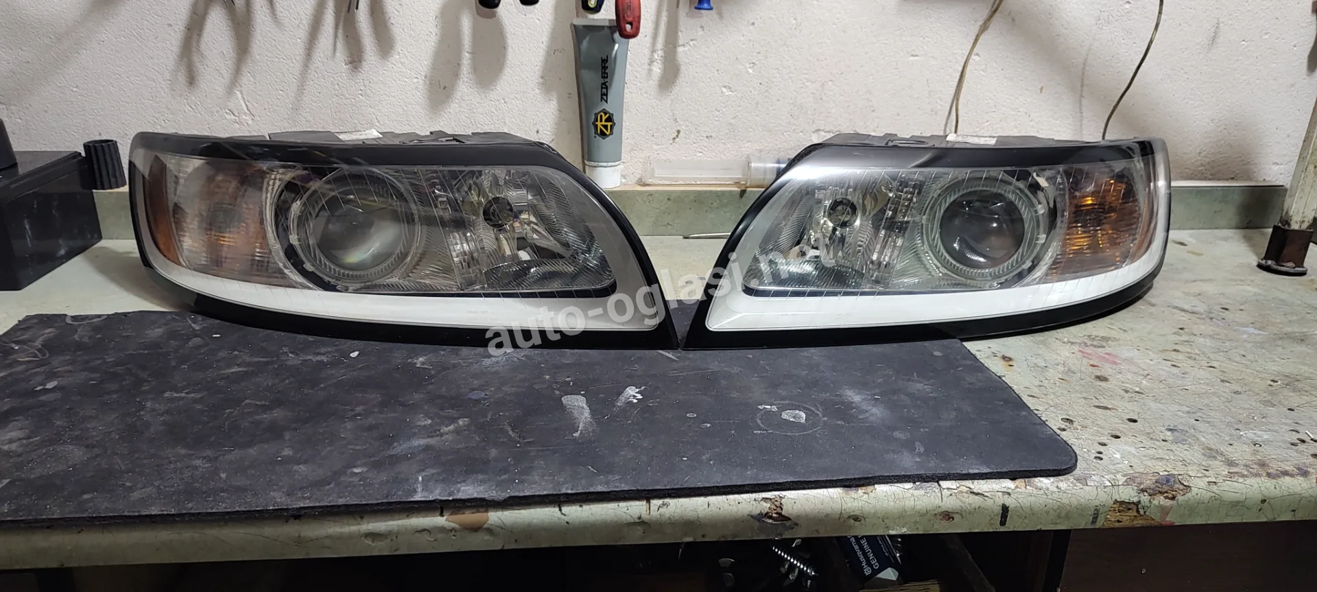 Prednji farovi za Volvo S40,V50