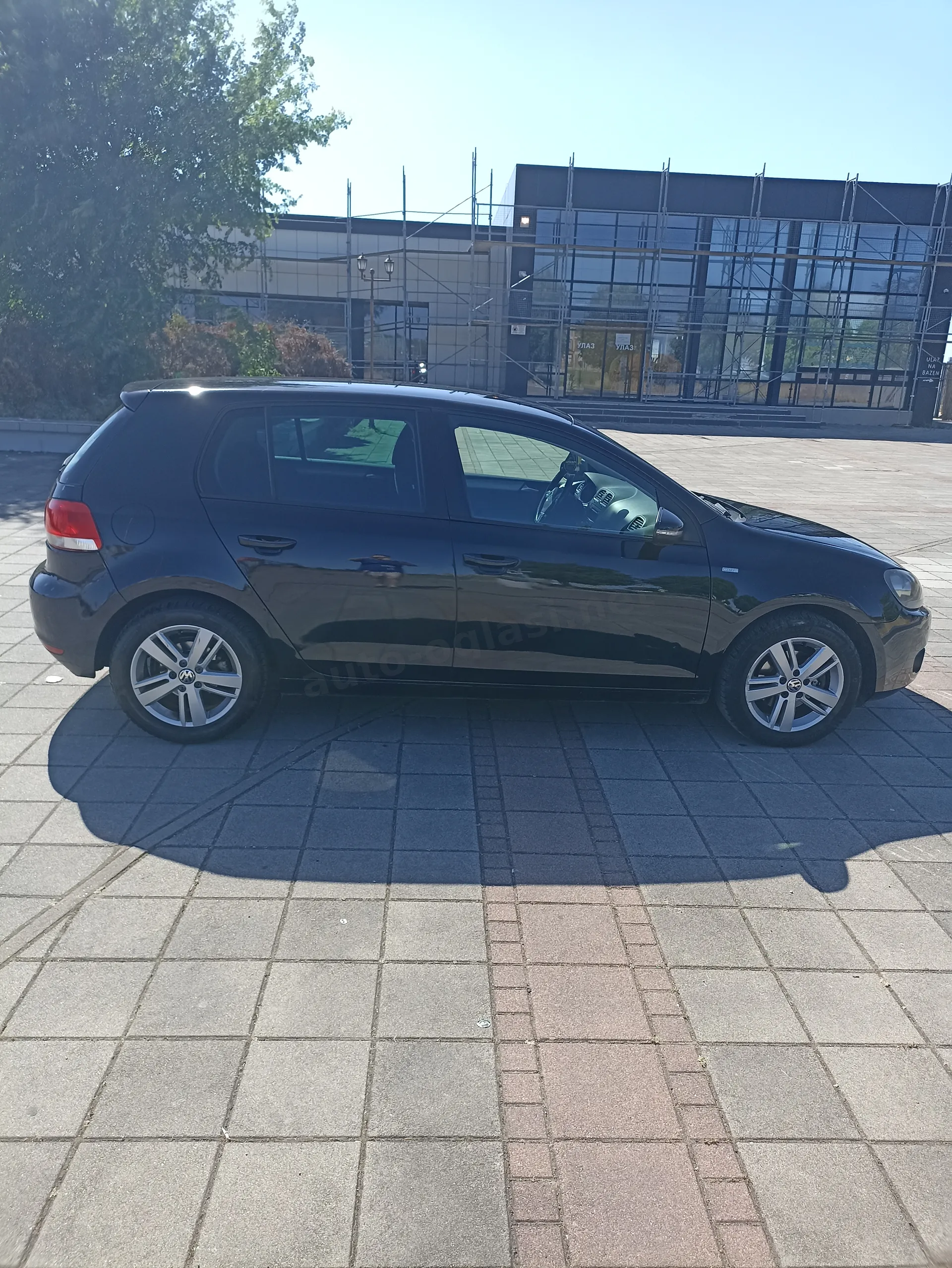 Volkswagen Golf 2.0 Benzin 77kW 2012, Nova Pazova