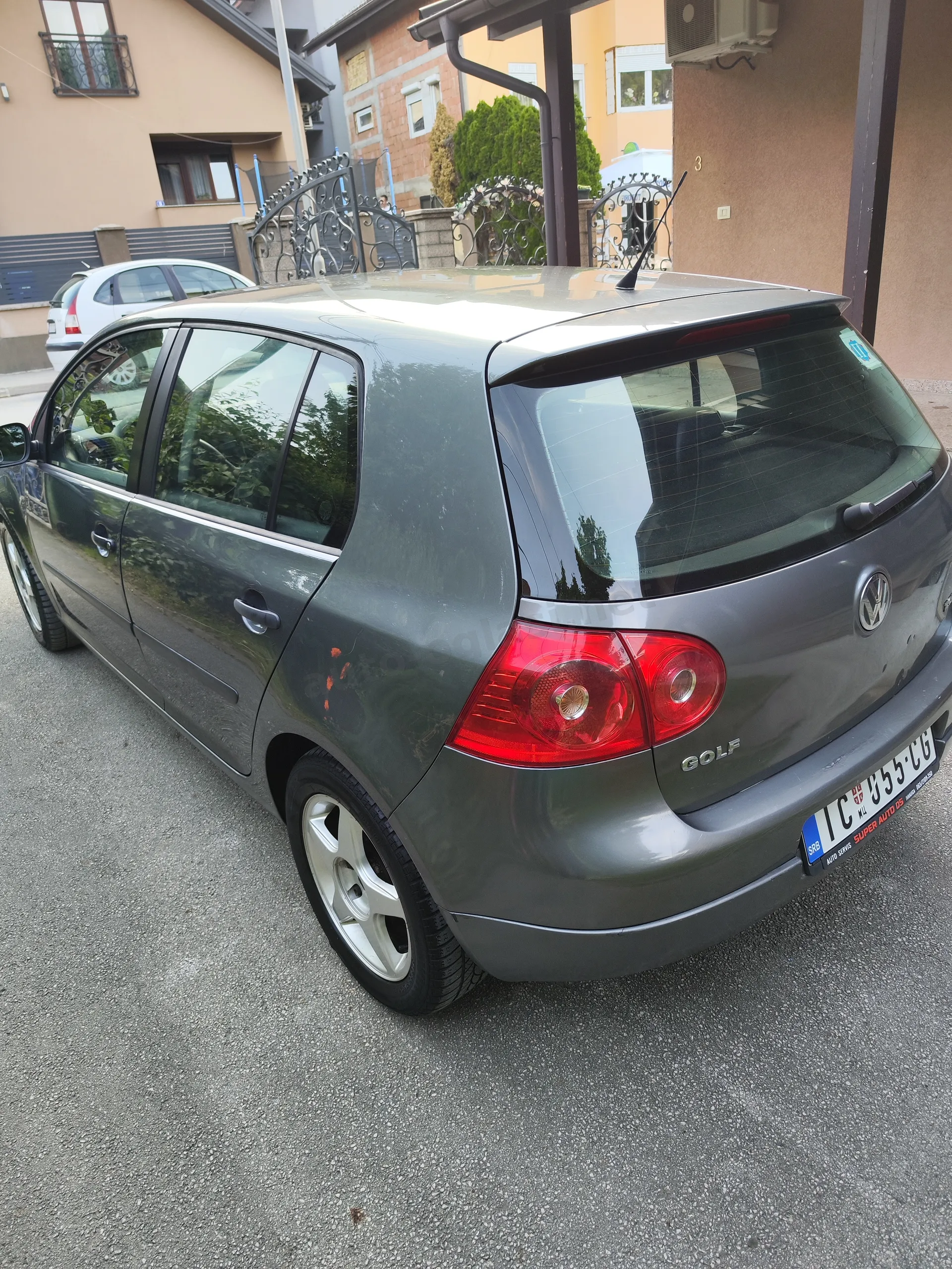 Slika 4