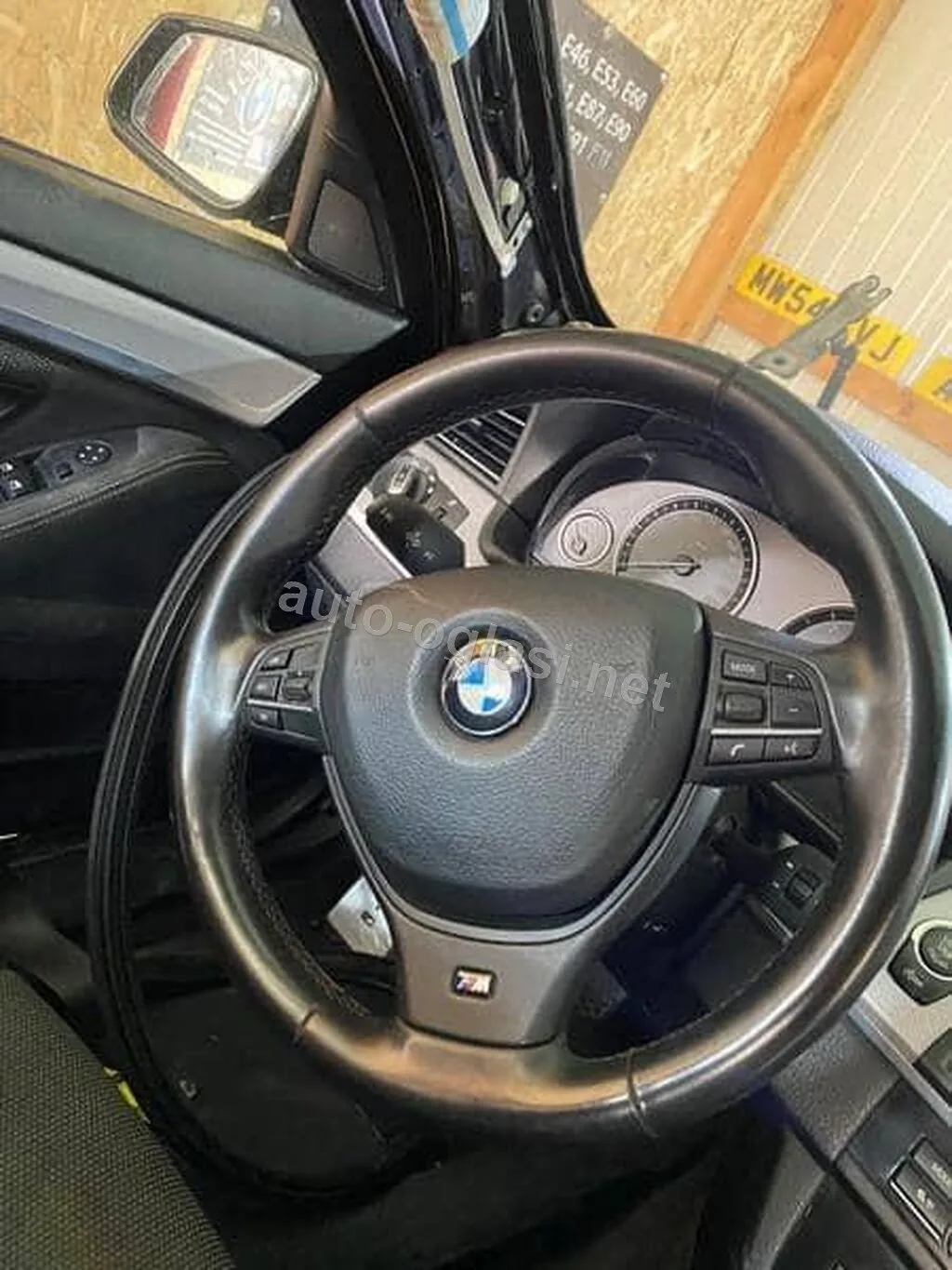 M-Volan Za Bmw Serija 5, Serija 7 Od 2010. Do 2016. God.