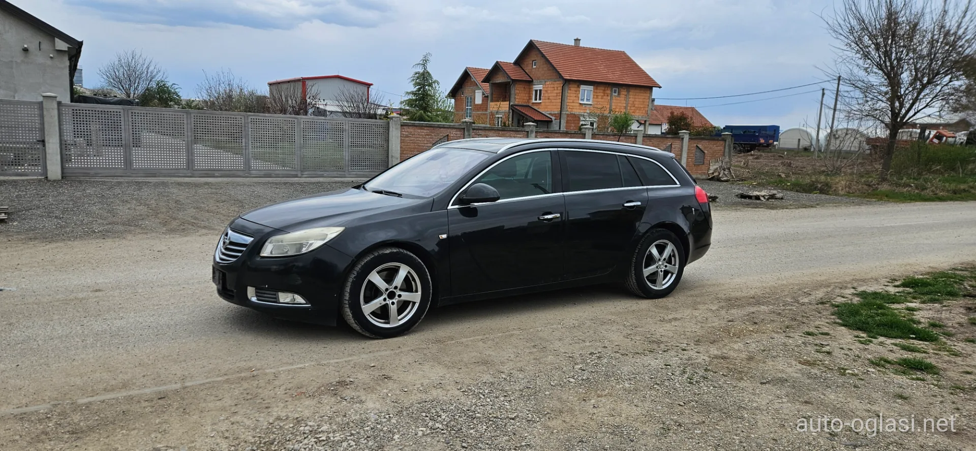 Opel Insignia A DELOVI Ruma 2.0Cdti