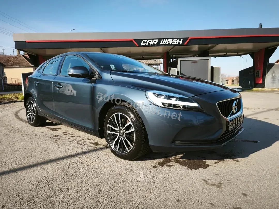 Volvo V40 2019
