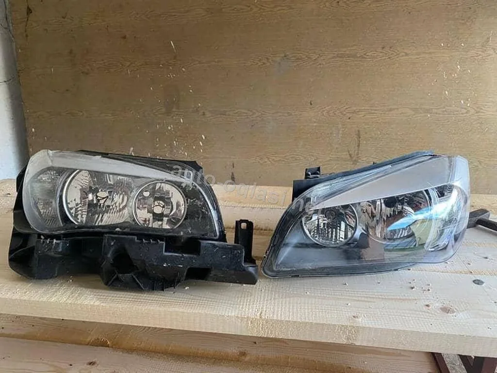 FAROVI X1 E84 ZA BMW X1 OD 2009. DO 2011. GOD. | Originalni farovi