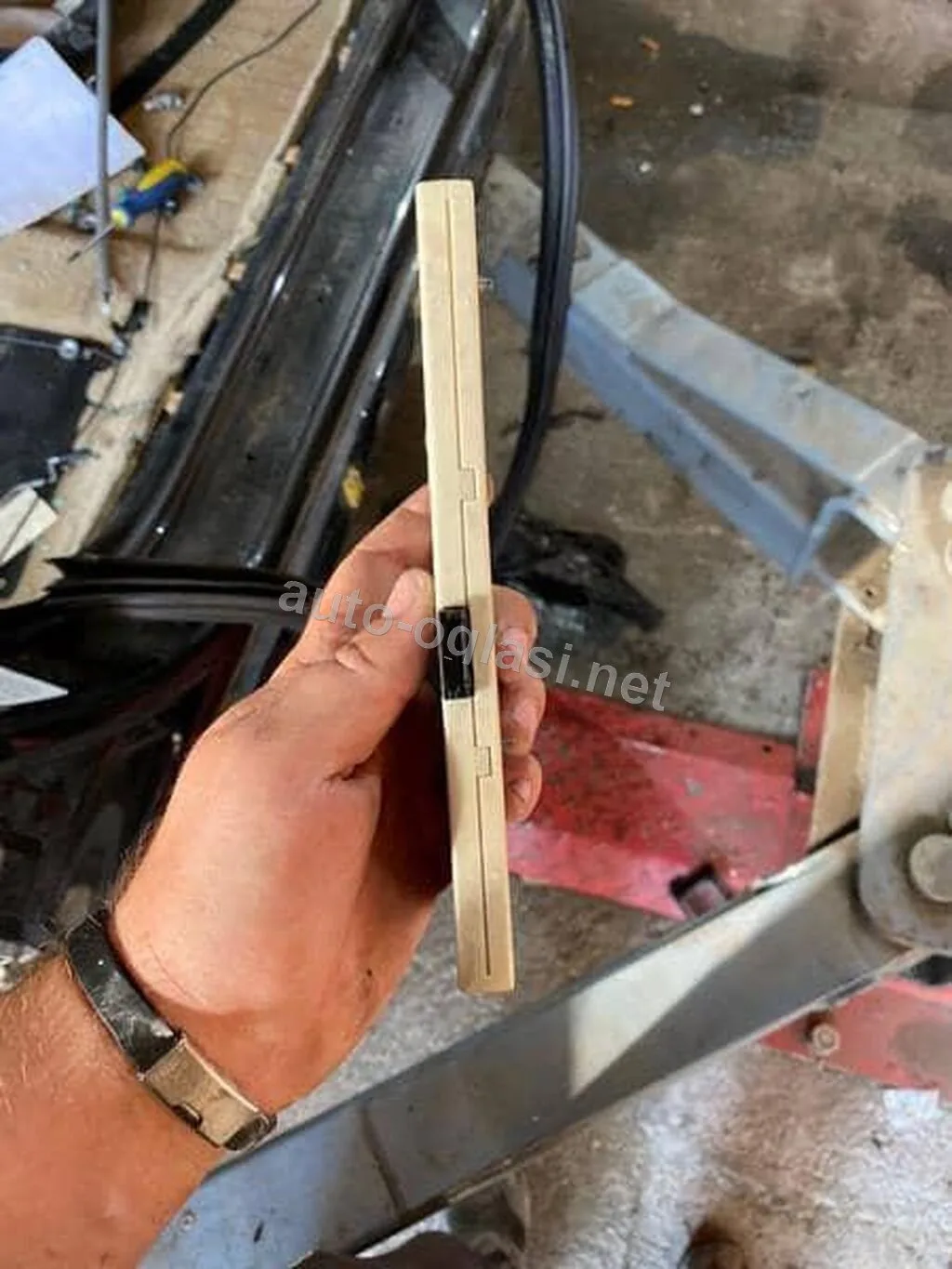 MODUL FM E90 ZA BMW SERIJA 3 OD 2005. DO 2011. GOD. | Fm modul za