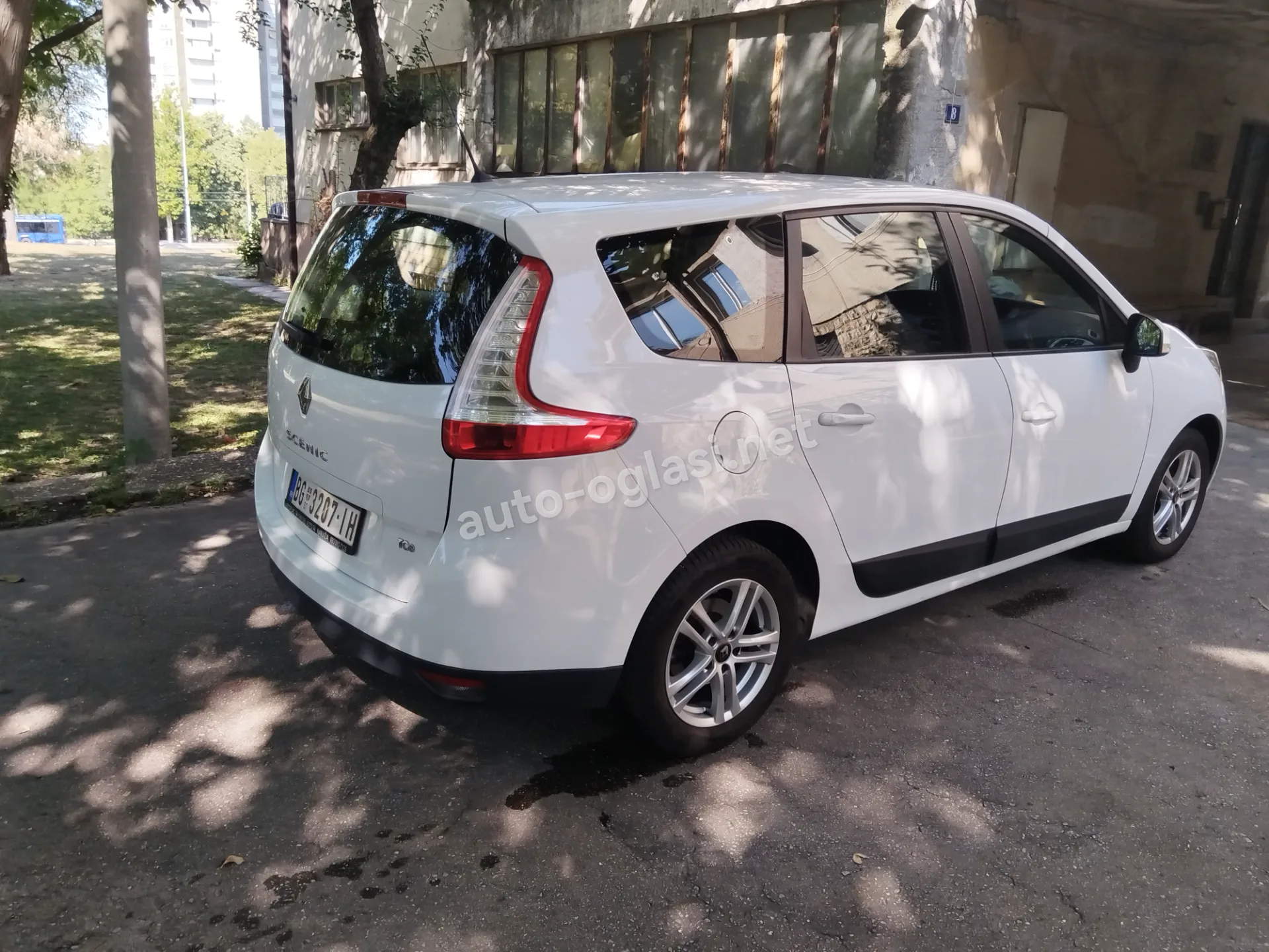 Renault Scenic 1.4 Benzin 96kW — slika 11