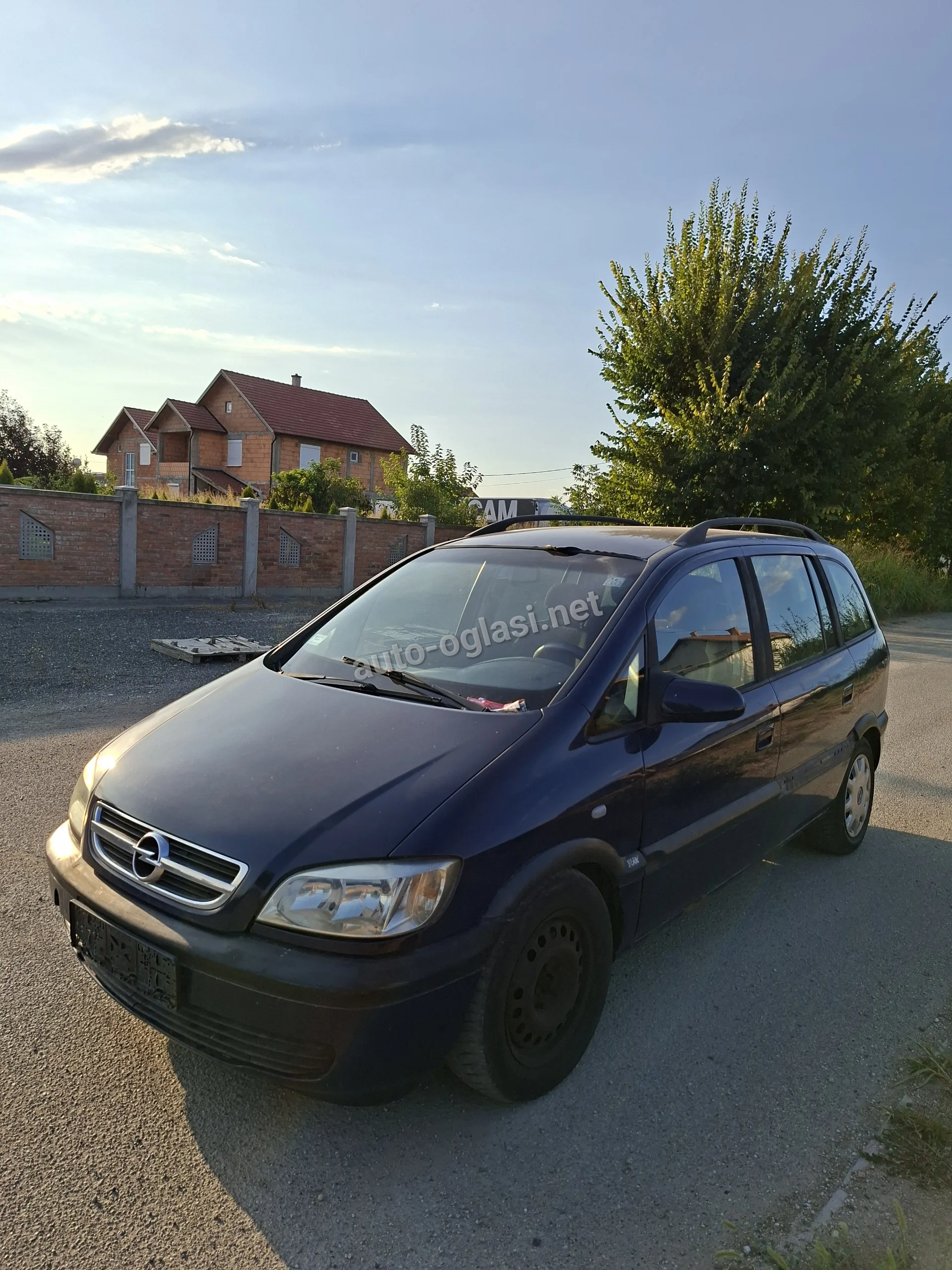 Opel Zafira A Plava DELOVI PSG 16 Motor i mehanički delovi, Ruma