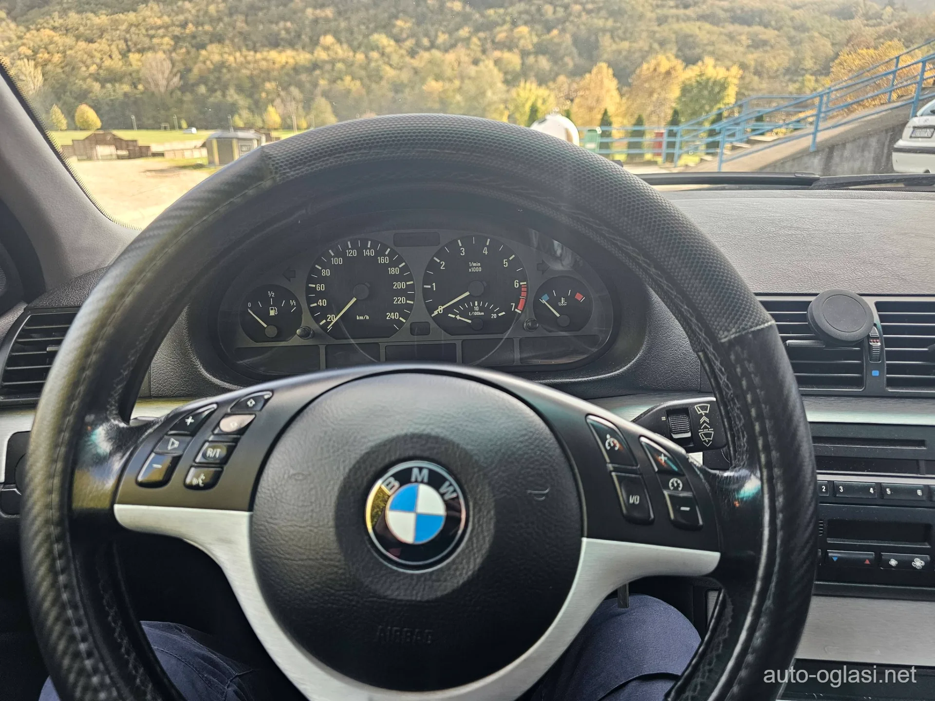 BMW 318 2002