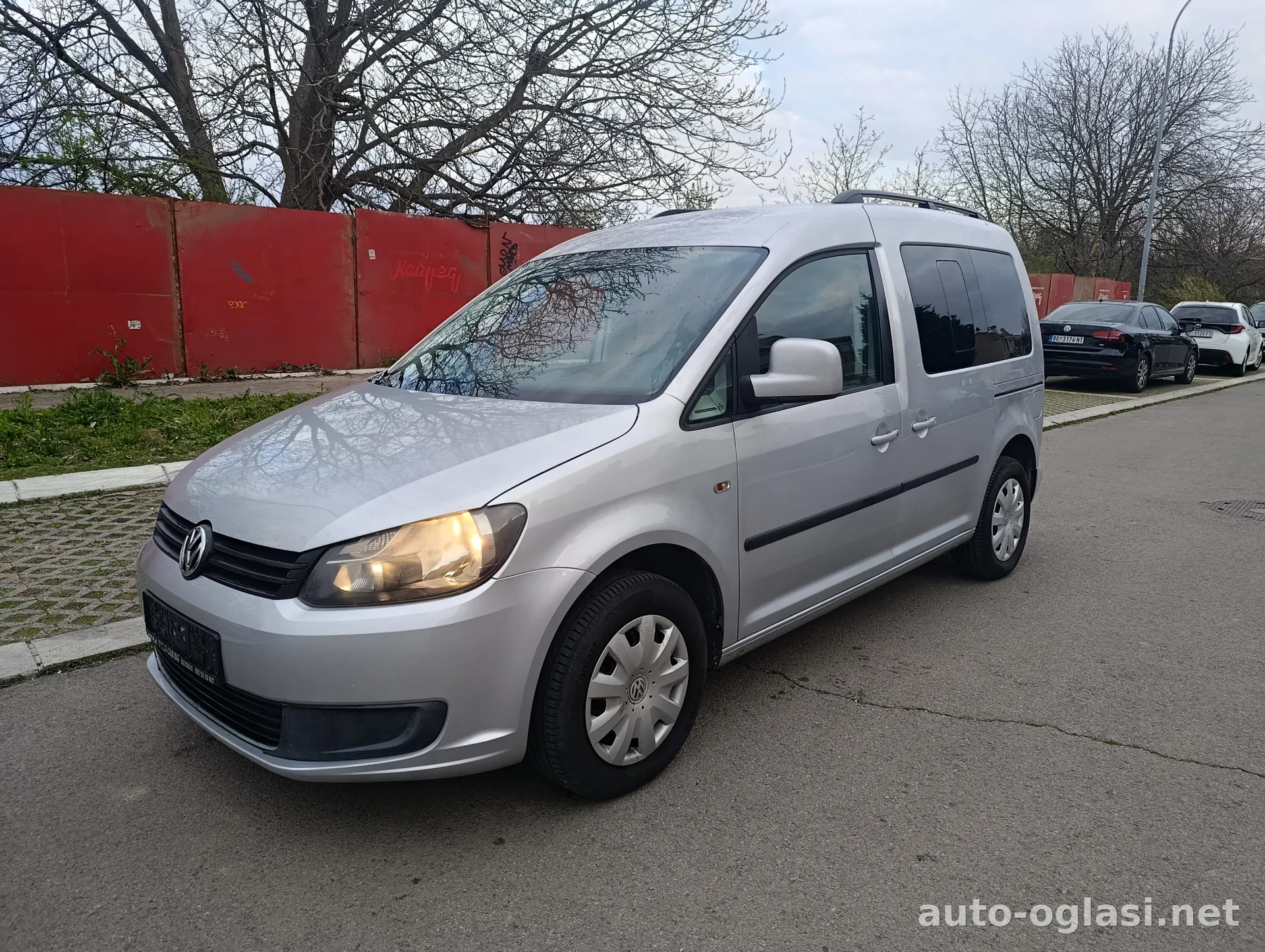 Volkswagen Caddy 2012