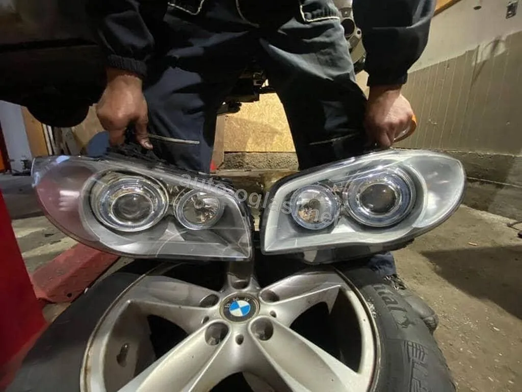 XENON FAROVI ZA BMW 114, 116, 118 . OD 2004. DO 2008. GOD. | Xenon