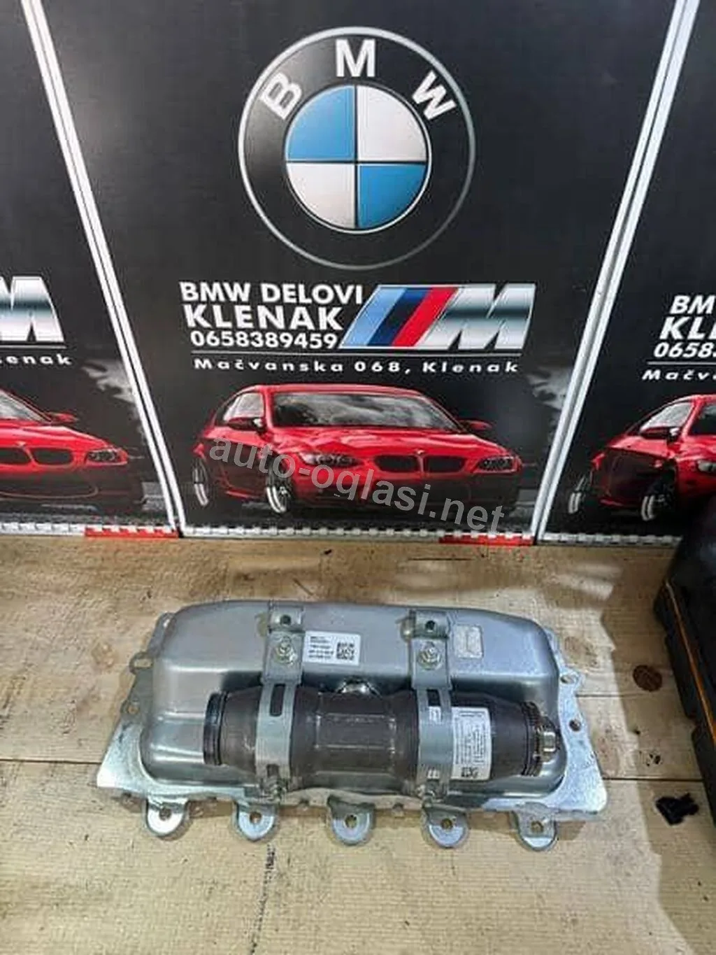 AIR BAG TABLE F10/11 ZA BMW SERIJA 5 OD 2010. DO 2017. GOD. | Slanje