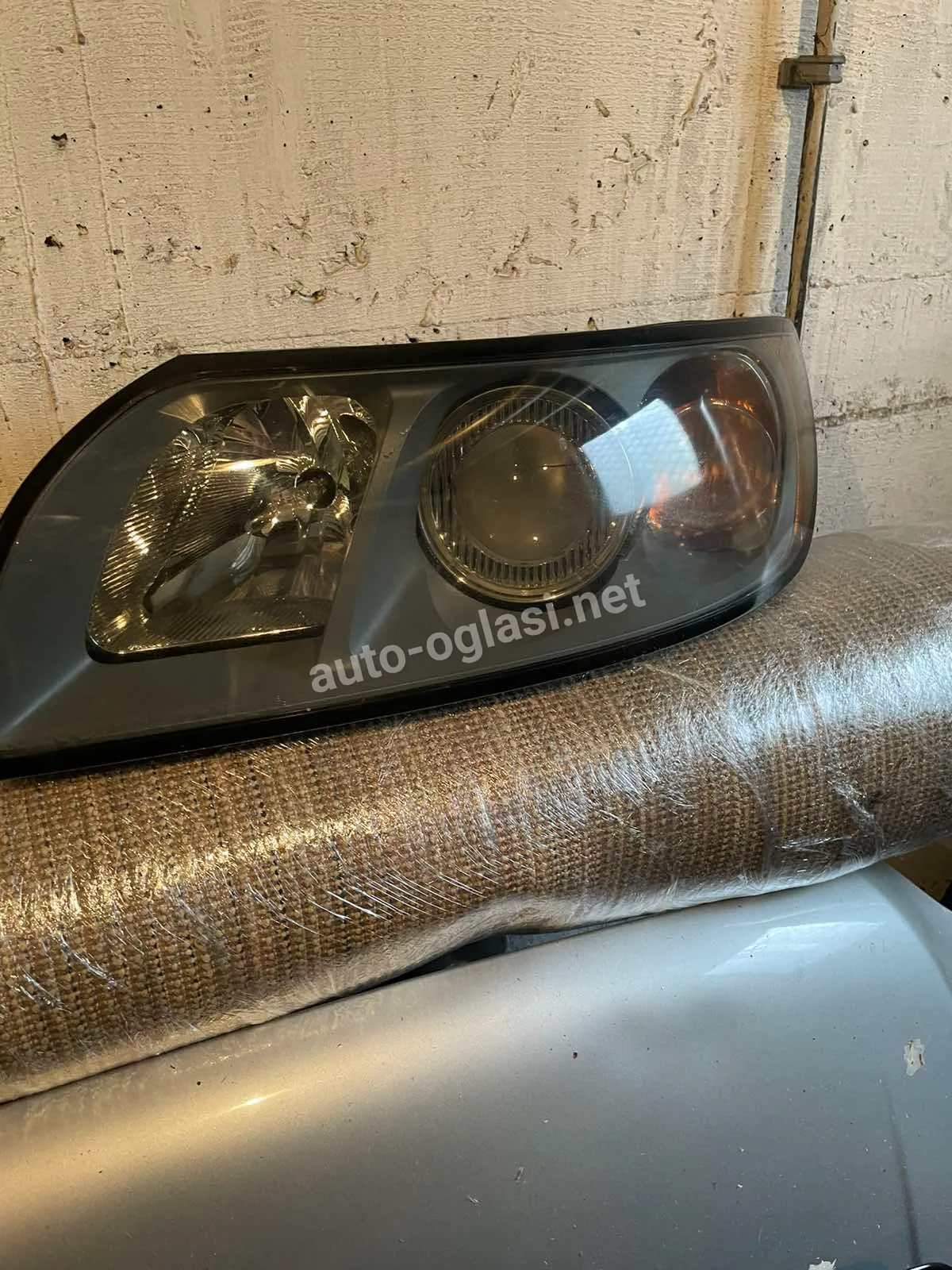 Prednji levi far za Volvo S40,V50