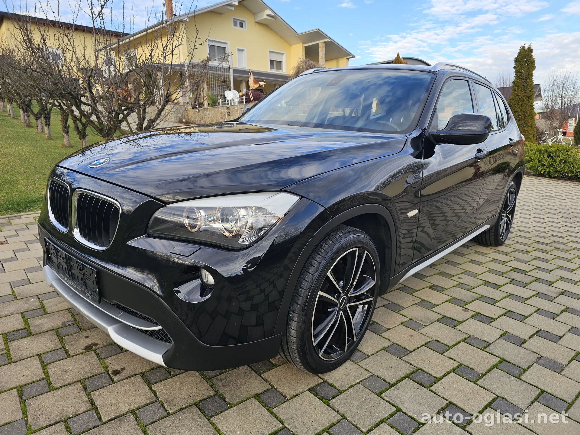 BMW X1 2011