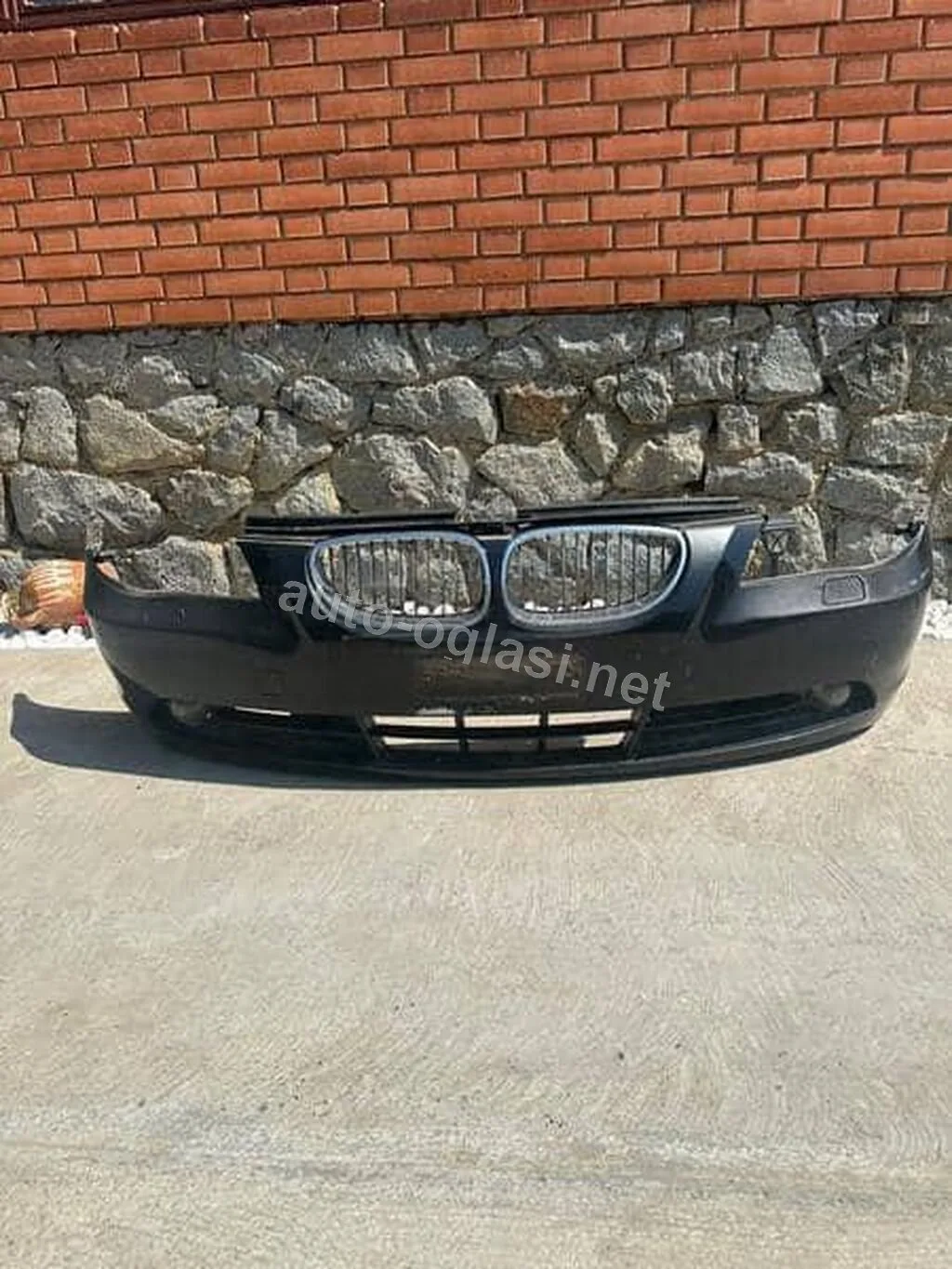 Prednji Branik E60/61 Za Bmw 518, 520, 520 Gt . Od 2003. Do 2007