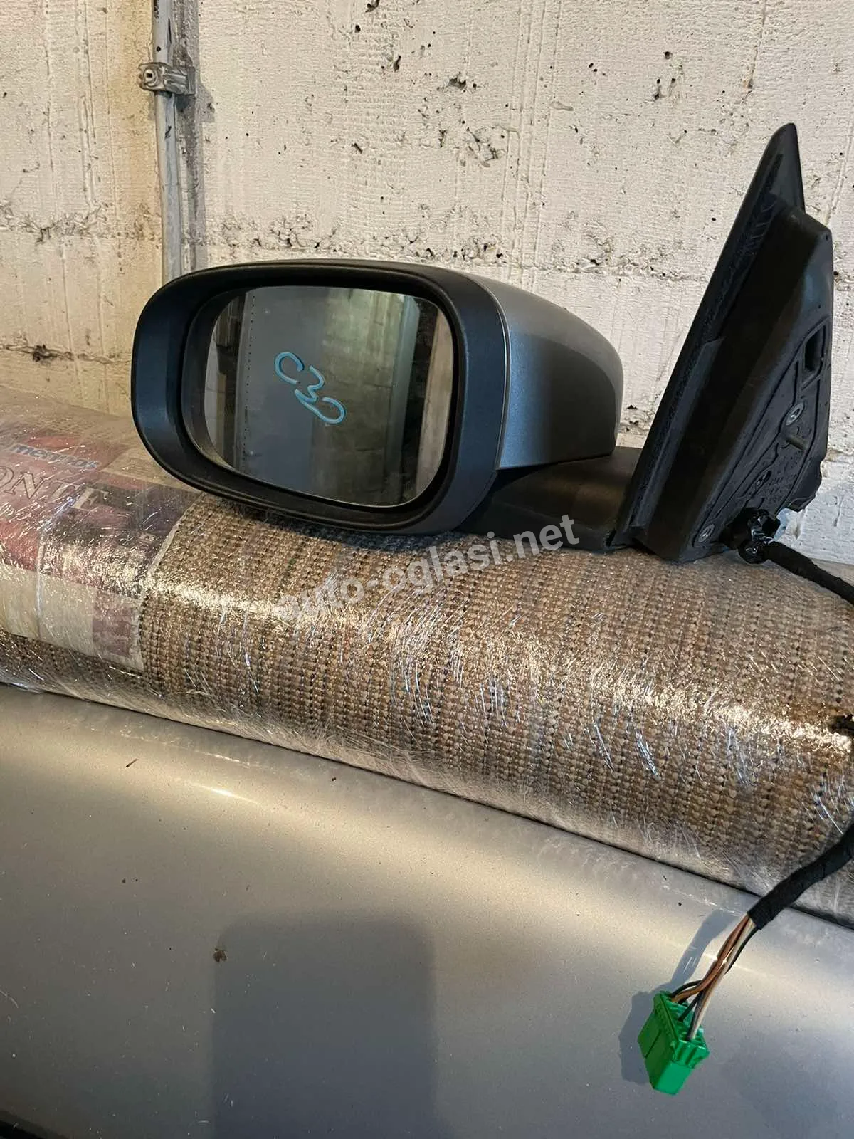 Levi retrovizor za Volvo C30