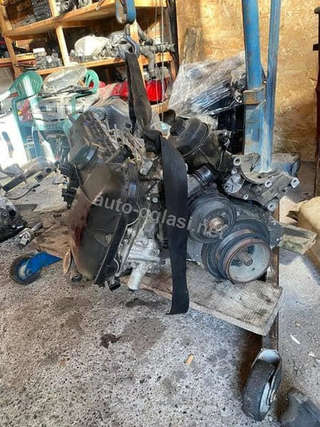 MOTOR M54B22 E60 ZA BMW 520 OD 2003. DO 2007. GOD. | Motor m54b22